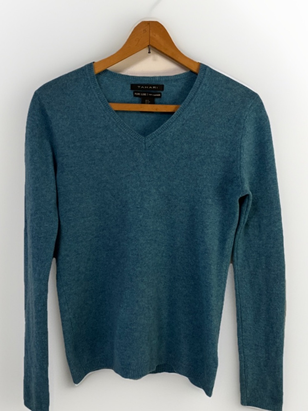 Tahari Pure Luxe 100% Cashmere Short V-Neck Sweater Heather Teal Sz Small